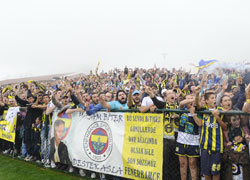 Fenerbahçe taraftarları, Topuk Yaylası'na akın etti