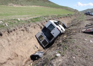 Erzurum’da Trafik Kazası: 3 Ölü