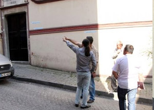 Kilise Önünde Mermi Sıkan Ermeni Çıktı