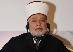 İsrail, Kudüs Müftüsü'nü Gözaltına Aldı