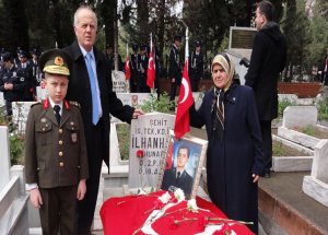 Şehit Ağabeyinden Akil İnsana Tepki