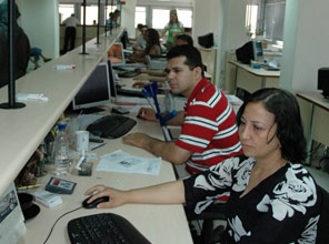 Memurların telefon görüşmelerine kısıtlama