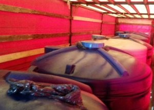 Tarsus’ta 9 Bin Litre Kaçak Mazot Ele Geçirildi