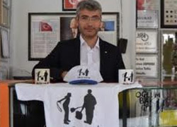 ''Oğlum bak git'' tişörtleri yok satıyor