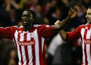 Müslüman futbolcuya saygısız şaka!