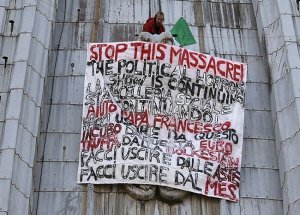 Vatikan’da İlginç Protesto