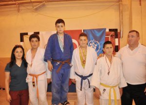 Minik Judocular Balıkesir'de Şampiyon Oldu