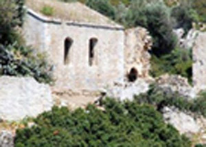 Camileri Ahıra Çeviren CHP, Kiliseleri Yeniliyor