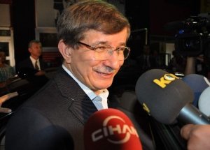 Davutoğlu: Konyaspor’u tebrik ediyorum
