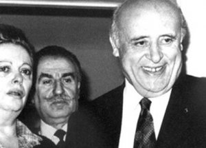 Kaderin Garip Cilvesi