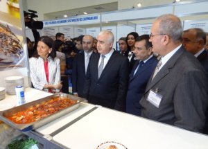 Azerbaycan Türk Balıklarını Seviyor