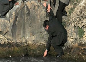 Bakan Bu Hareketiyle Herkesi Fena Şaşırttı