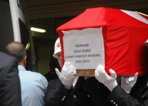 Emniyet Müdürü Naci Kuru Uğurlanıyor
