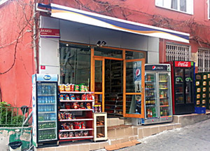 Bu Camiler Hâlâ Meyhane