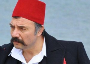 Eşini Döven Oktay Kaynarca'ya Büyük Şok!