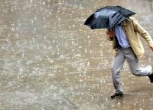 Riyad'da Yoğun Yağış: Okullar Tatil Oldu