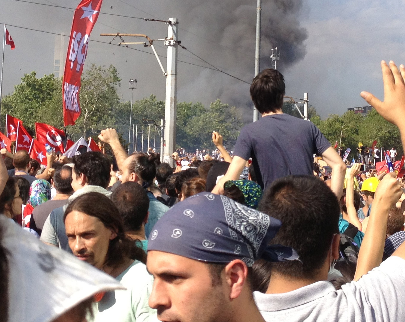 ‘Taksim’ Bu Kapağın Altında