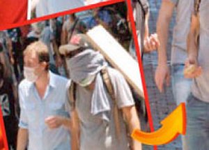 Taksim'deki Bu Yabancılar Da Kim?