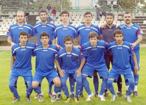 Genç Futbolcu Kalbine Yenik Düştü