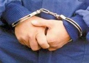 Oto Hırsızları Polise Yakalandı