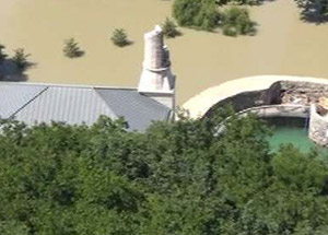 4 Asırlık Cami Sular Altında Kaldı