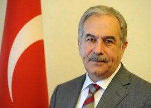 Eski Bakan Başesgioğlu, Hastaneye Kaldırıldı