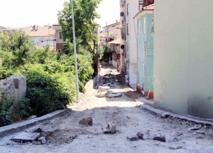 Asfalt Çalışmaları Devam Ediyor