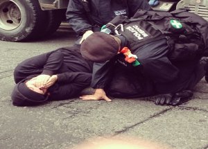 Londra'da Göstericilere Polis Müdahalesi