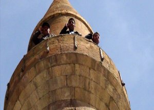 Yahudi İşadamı İçin Sela Okundu
