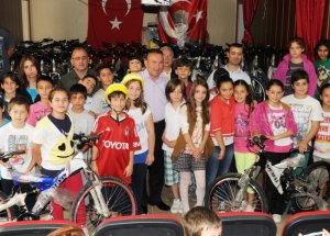 Son Bisikletler De Teslim Edildi