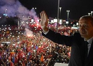 İki Ülkede Başbakan Erdoğan’a Destek Mitingi