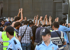 Gezi Parkı gözaltıları sürüyor