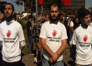 Duran Adam'a Karşı Duran Adamlar Taksim'de