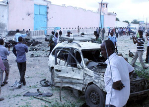 Somali'de BM merkezine saldırı