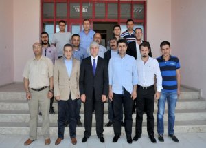 Vali Erden Deri Sanayicileri Derneğini Ziyaret Etti