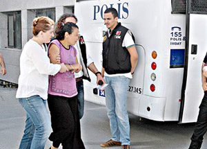 İstanbul’da 33 saldırgan adliyeye sevk edildi