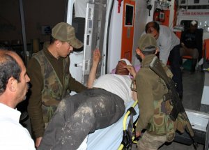 Çaldıran’da İki Aile Arasında Kavga: 14 Yaralı