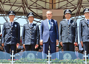‘Polisimizi Kimseye Yıprattırmayız’