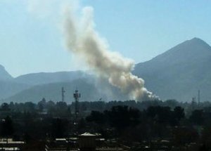 Karzai'nin Başkanlık Sarayında İntihar Saldırısı