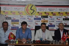 Eskişehirspor Ertuğrul Sağlam'la Anlaştı