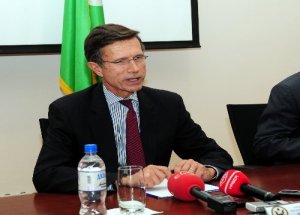 ABD Afganistan’dan çekilmeyecek