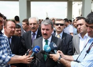 Zulümler yapılırken, Batı'nın ahlakı tatilde mi oluyor?