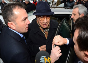 Karadayı hastaneye kaldırıldı