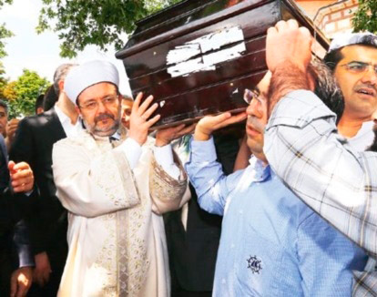 Görmez De Talebesiydi