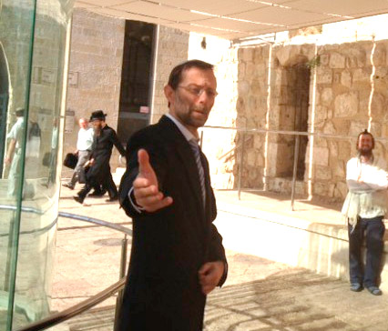 Mescid-i Aksa'da Provokatif Eylem