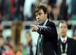 Sağlam, İmzayı Attı