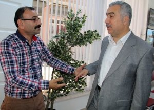 Milletvekili Demir:"Ekonomide esnafın rolü büyük"