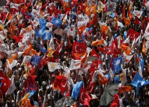 Almanya'da Türkiye Ve Erdoğan'a Destek Mitingi