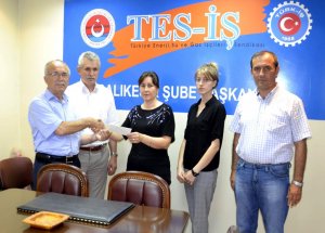 Tes-iş Sendikasından Örnek Yardım
