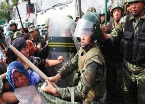 Doğu Türkistan'daki Katliamın Sis Perdesi Aralanıyor